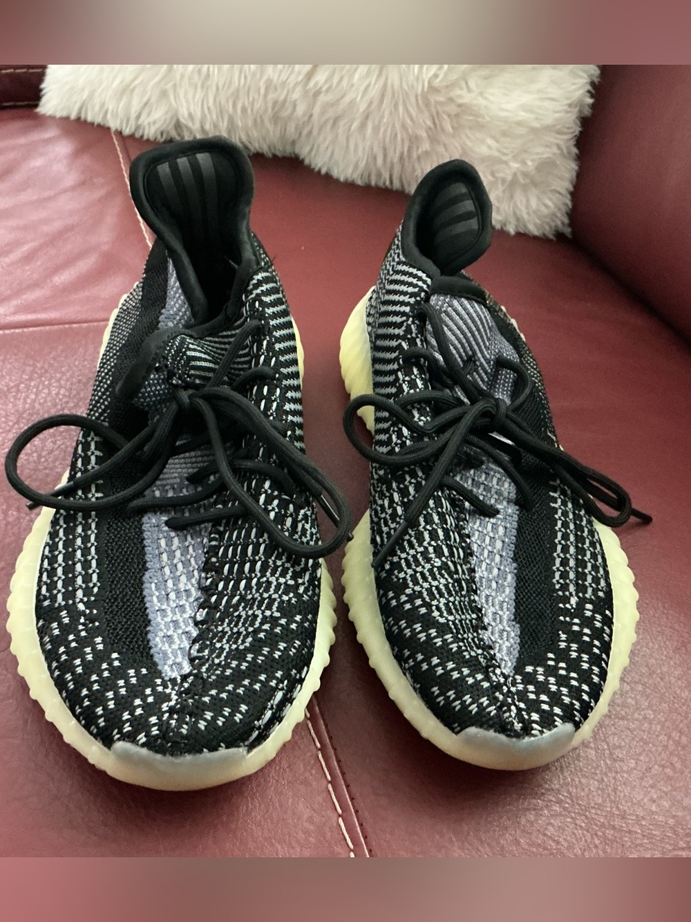 Adidas Yeezy BOOST 350 V2 SIZE 7.5